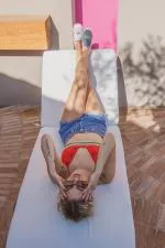 Inkkas Bee You Slip On