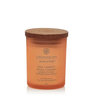 Chesapeake Bay Love + Passion scented candle 96 g