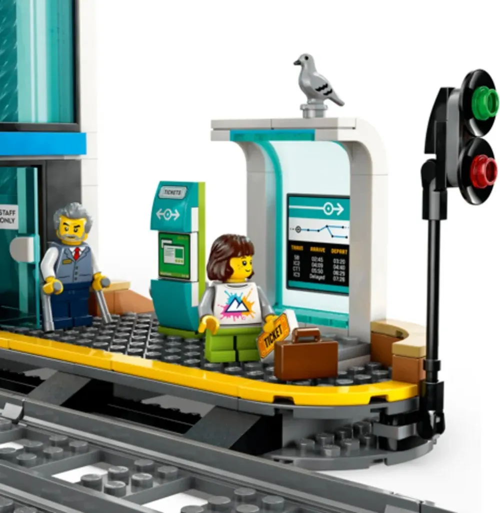 City 60469 Main Train Station