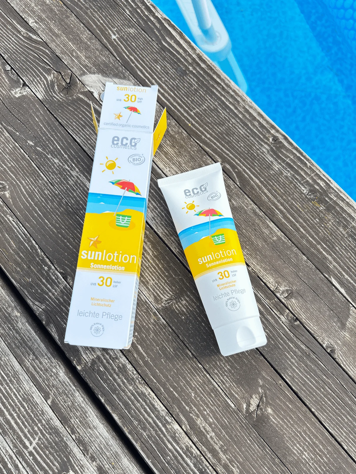 Eco Cosmetics SPF 30 Organic Sunscreen Lotion (125 ml) - with zinc oxide