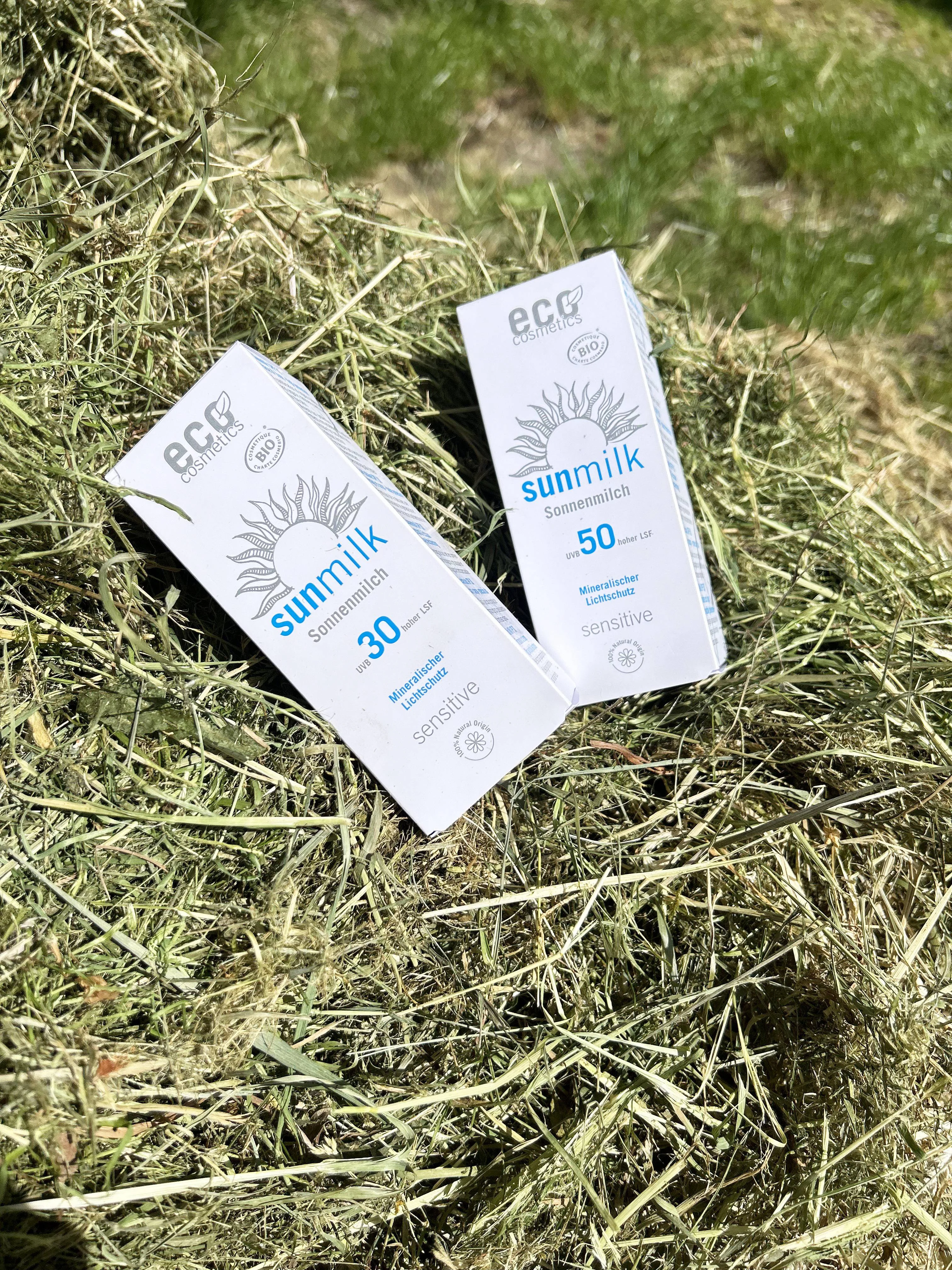 Eco Cosmetics Sensitive Organic Sun Milk SPF 30 (75 ml) - with natural mineral filters