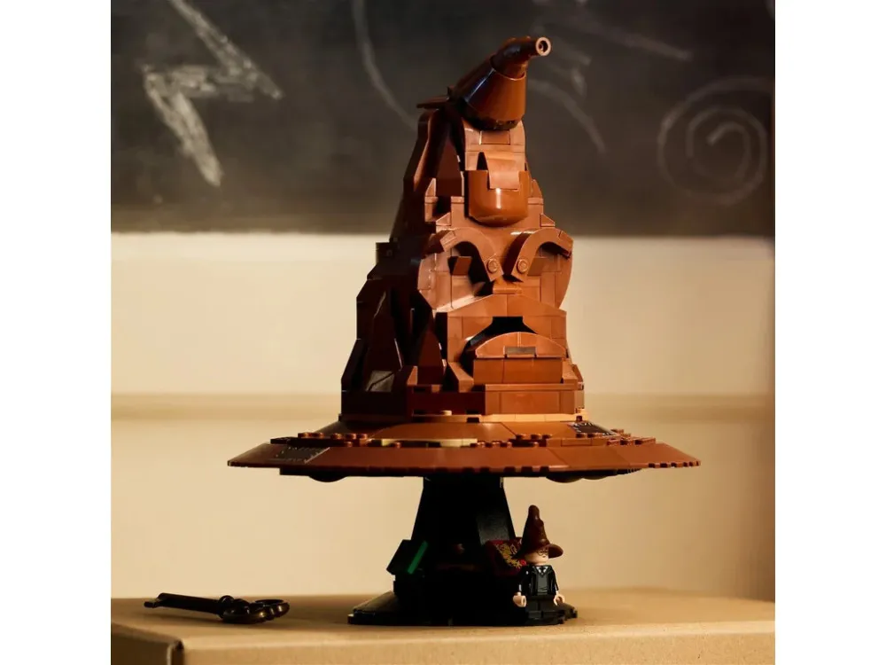 Harry Potter™ 76429 Talking Sorting Hat