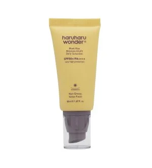 Haruharu Black Rice Moisture Airyfit Daily Sunscreen Lightweight Sunscreen SPF 50+ PA++++