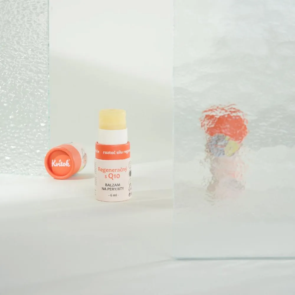 Kvitok Regenerating lip balm with Q10 (8 ml) - with plum oil