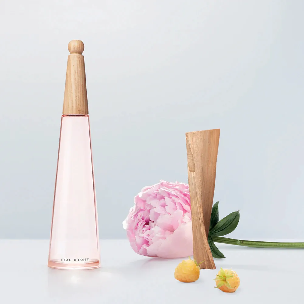 L'Eau d'Issey Pivoine Intense eau de toilette for women 100 ml