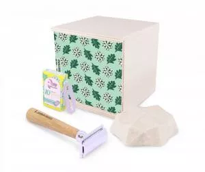 Lamazuna Gift set for zero waste shaving - razor, razor blades and shaving soap