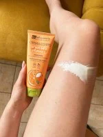 laSaponaria Moisturizing Body Cream with Organic Argan Oil and Vitamin C 200 ml - For Radiant and Soft Skin
