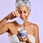 laSaponaria No Yellow Mask for Grey Hair with Amla and Blueberry (200 ml) - neutralizes yellow undertones