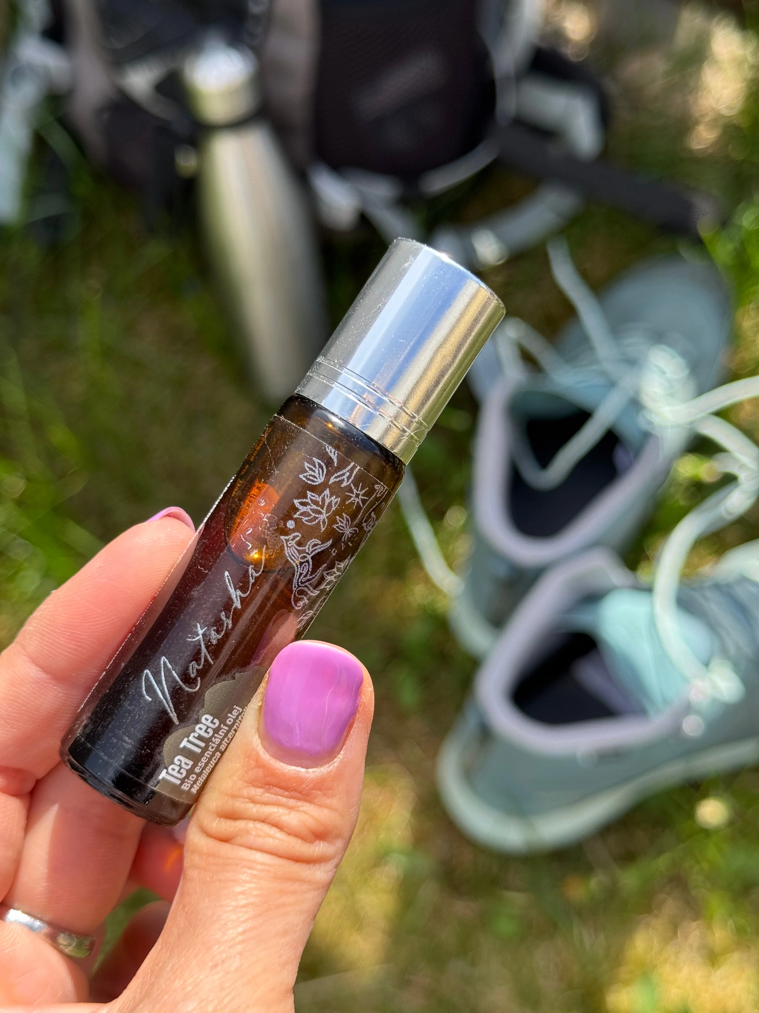 Natasha Tea Tree BIO Essential Oil Roll-On (10 ml) - a little travel helper