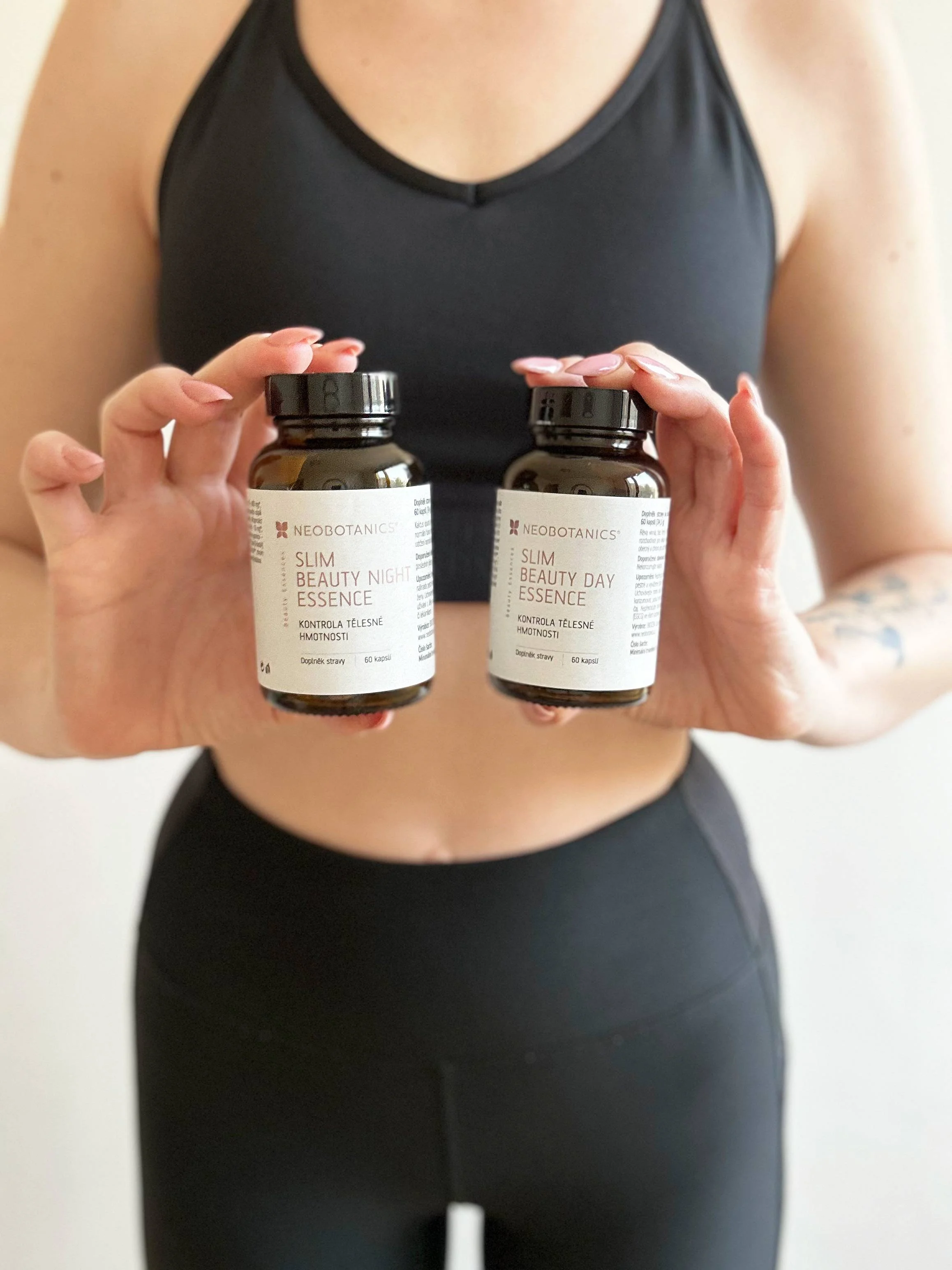 Neobotanics Slim Beauty Day Essence (60 capsules) - contributes to body weight control