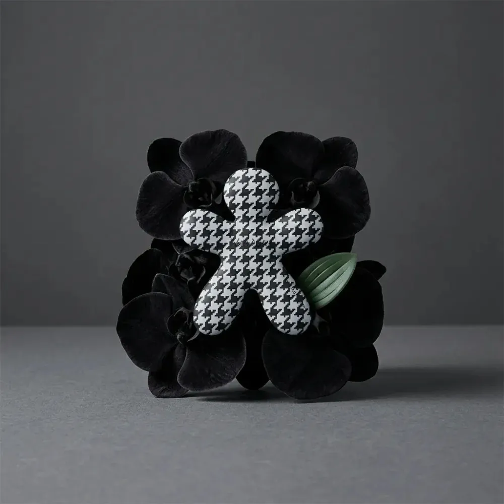 Niki Black Orchid Car Air Freshener
