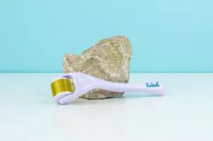 Kvitok Skin and body care roller with microneedles