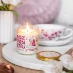 Rozvoněno Scented candle - Unique Mom (130 ml) - with geranium, orange and patchouli