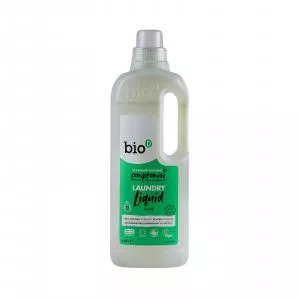 Bio-D Liquid washing gel with forest scent (1 L)