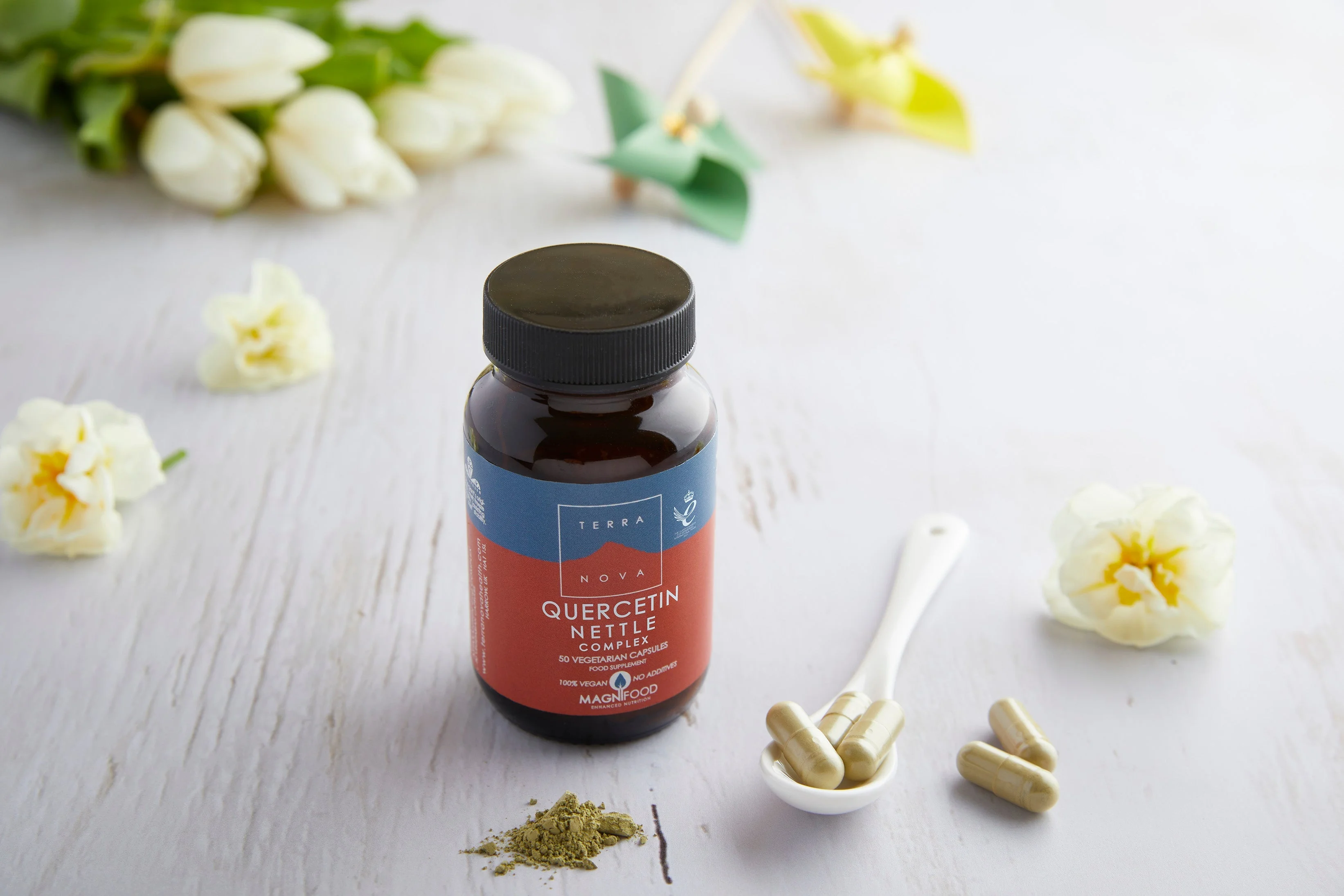 Terranova Health Quercetin Nettle Complex with nettle (50 capsules) - for pollen season and a weakened immune system