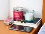 The Greatest Candle in the World Scented candle in a tin (200 g) - blueberries