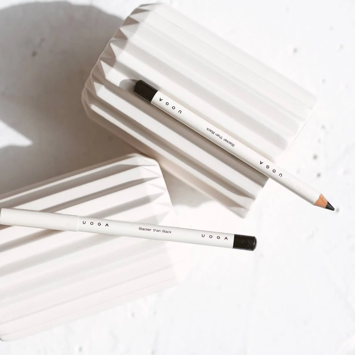 Uoga Uoga Soft Organic Eye Pencil 851 Melting Chocolate - Dark Brown - 4 shades for every look