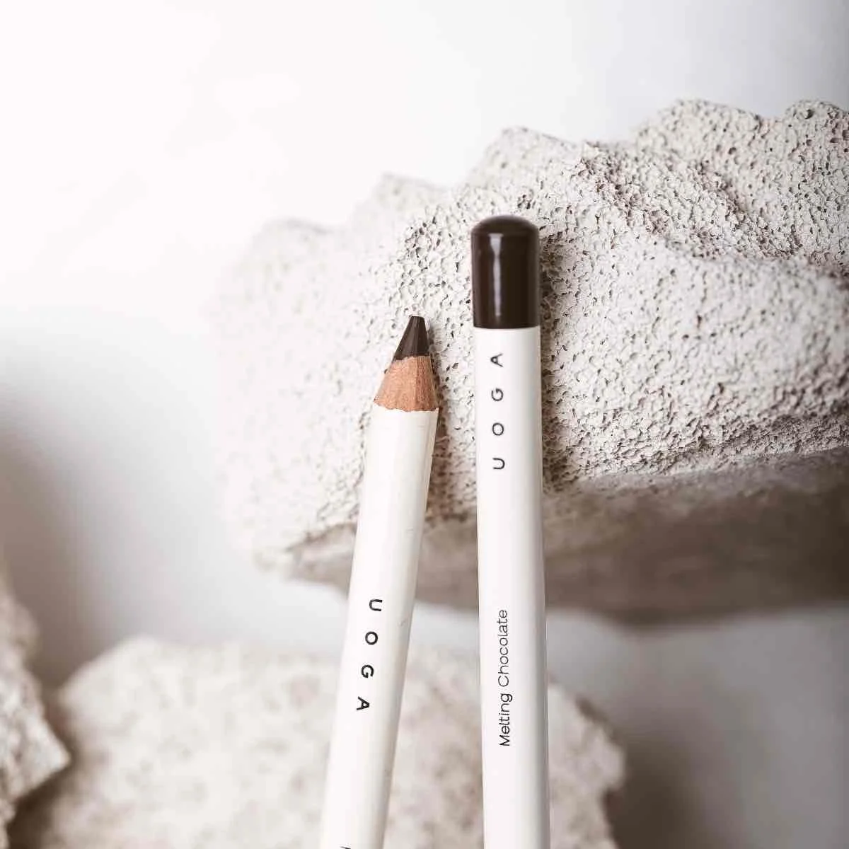 Uoga Uoga Soft Organic Eye Pencil 852 Copper Snake - Light Pearly Brown - 4 Shades for Every Look