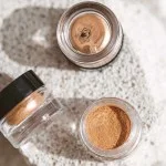 Uoga Uoga Loose mineral eyeshadow with amber (1 g) 711 Autumn Light - 10 shades