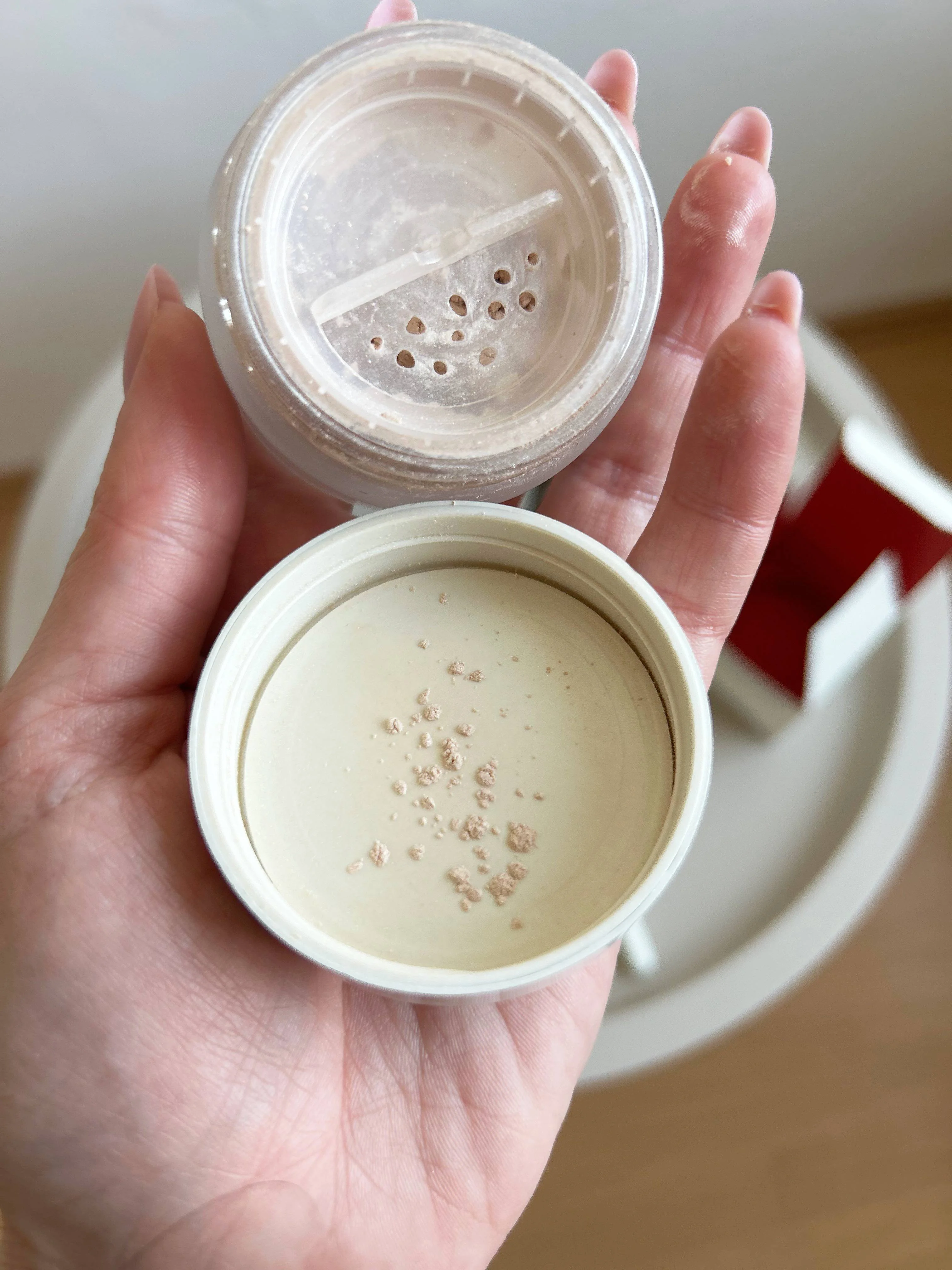 Uoga Uoga Mineral illuminating powder with amber (5 g) - Game of Lights - for a fresh and naturally radiant complexion