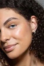 Uoga Uoga Mineral powder foundation with amber (10 g) 636 Strawberry and Snow - light, natural, SPF 15