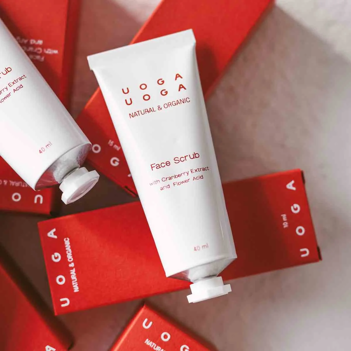 Uoga Uoga Regenerating Facial Exfoliator with Cranberries (40 ml) - for Smoother, More Radiant Skin