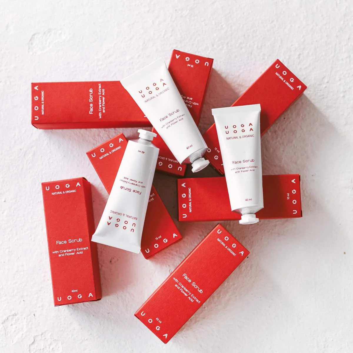 Uoga Uoga Regenerating Facial Exfoliator with Cranberries (40 ml) - for Smoother, More Radiant Skin