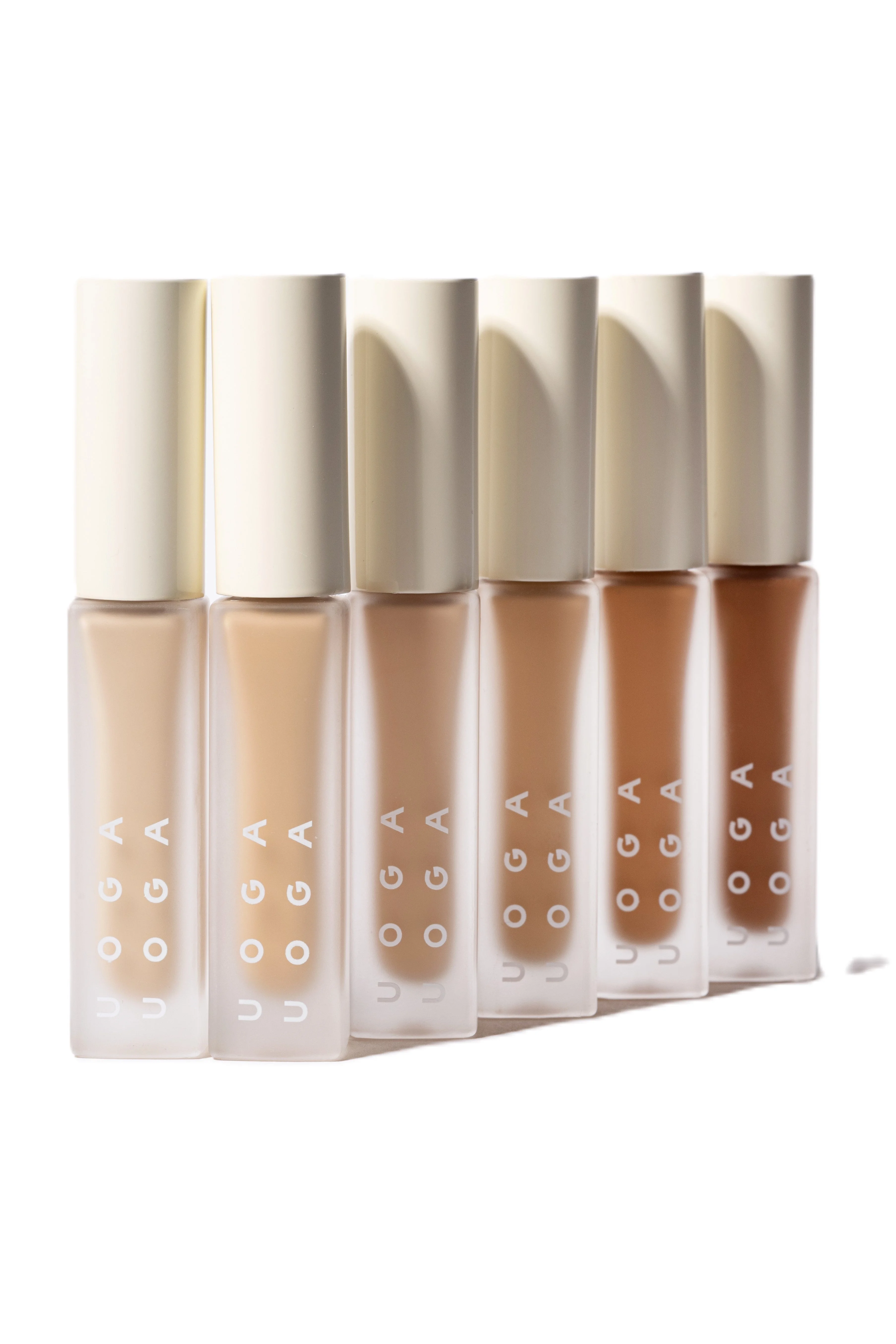 Uoga Uoga Liquid Concealer (5 ml) Invisible Hero No. 5 - 675 Gold Tan - an invisible hero for skin imperfections