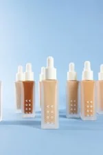 Uoga Uoga Liquid Mineral Foundation & Serum SPF 20 Organic (30 ml) 681 Rising Moon - hydrates and protects the skin