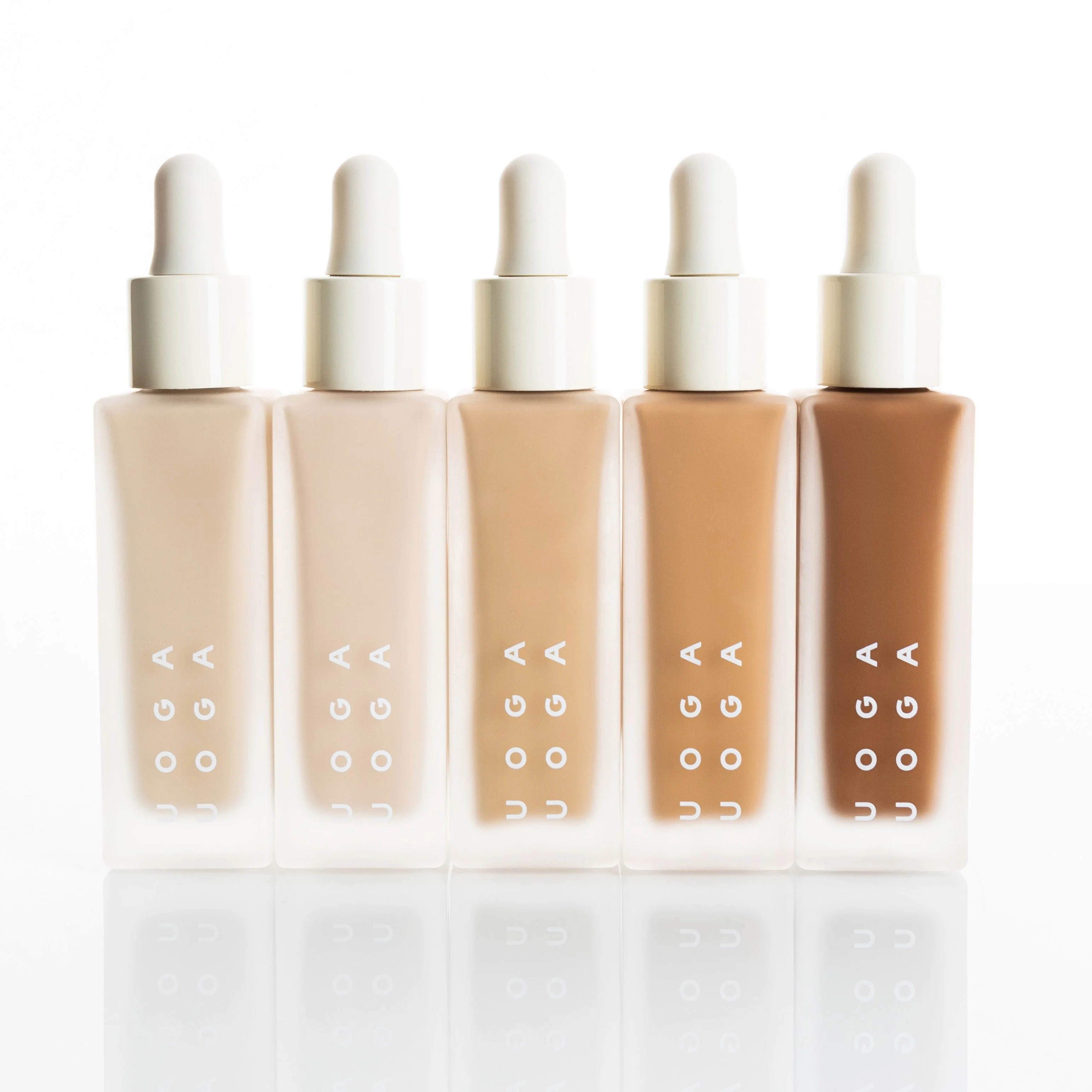 Uoga Uoga Liquid Mineral Foundation and Serum SPF 20 Organic (30 ml) 685 Desolate Shore - hydrates and protects the skin