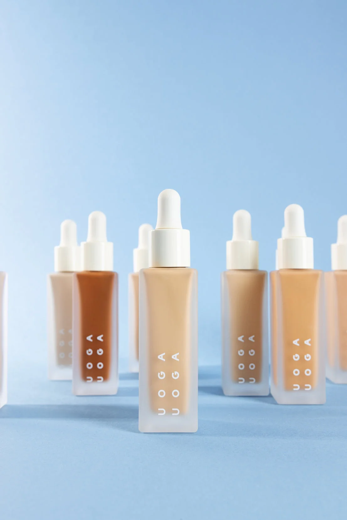 Uoga Uoga Liquid mineral make-up and serum SPF 20 Organic (30 ml) 687 Warm Stones - hydrates and protects the skin