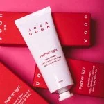 Uoga Uoga Feather-light Nourishing Hand Cream with Organic Cranberries (40 ml) - for dry and stressed skin
