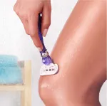 Venus Deluxe Smooth Swirl Razor Blade Refills 4 pcs