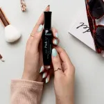 Volume Glamour Push Up Waterproof Mascara (71 Black) 7 ml