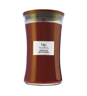 WoodWick Cinnamon Chai scented candle with wooden wick 609.5 g