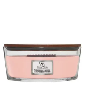 WoodWick Pressed Blooms & Patchouli scented candle with wooden wick 453.6 g