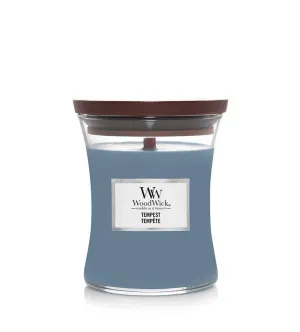WoodWick Tempest scented candle with a wooden wick 275 g