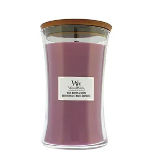 WoodWick Wild Berry & Beets scented candle with wooden wick 609.5 g