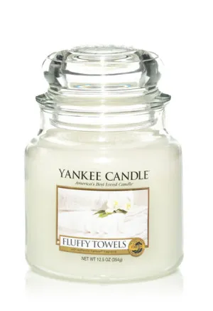 Yankee Candle Fluffy Towels scented candle 411 g