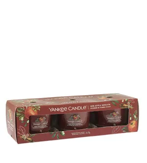 Yankee Candle Red Apple Wreath votive candle in glass 3 x 37 g