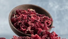 Red maca helps reduce fatigue and support concentration