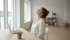 Effective exercises to get rid of a double chin