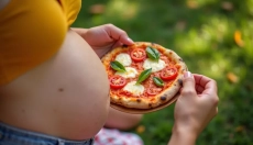 How to Safely Consume Mozzarella During Pregnancy and What to Watch Out For