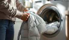 How to Wash a Down Jacket to Keep It Fluffy, Lightweight, and Warm After Washing