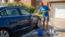 # How eco-friendly car washing saves water and money