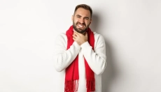 Feeling of a lump in the throat: How to get rid of it and what causes it?