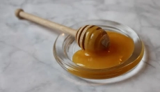 Miraculous Effects of Royal Jelly on Skin and Immunity