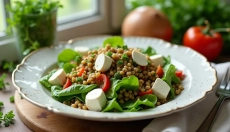 Discover the magic of honey-mustard dressing for perfect salads