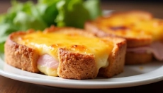 Discover the magic of baked ham and cheese toasts in the oven
