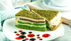 Pistachio tiramisu will enchant you with its unique flavor